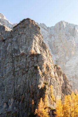 Der Fluss Soča und das Soča-Tal: Ein perfekter Aufenthalt Unterkunft in der Erjavčeva koča Berghütte
